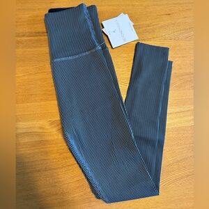 Beyond Yoga Dimensions High Waist Midi Legging